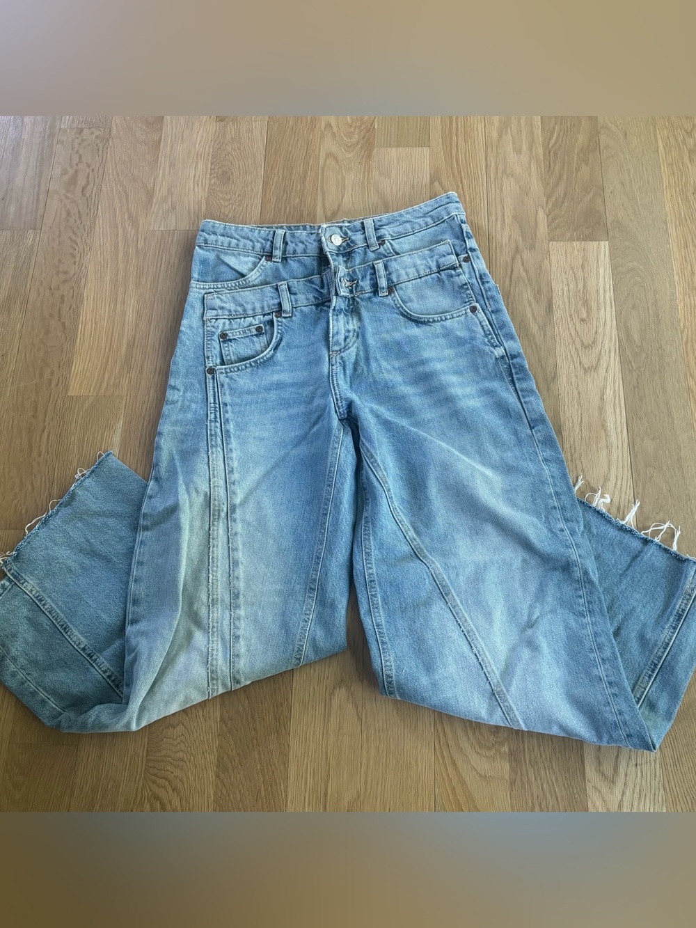 Asymmetrical Double Waistband Wide-leg jeans Zara Size 4